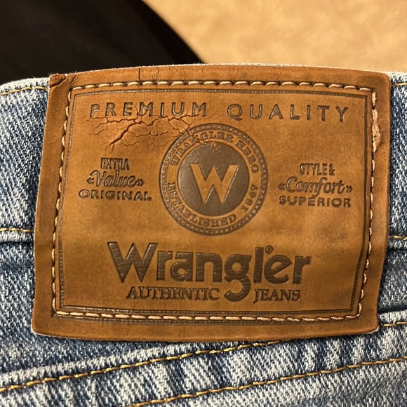 Jeans for men. Lightly used. - Picture 2 of 2